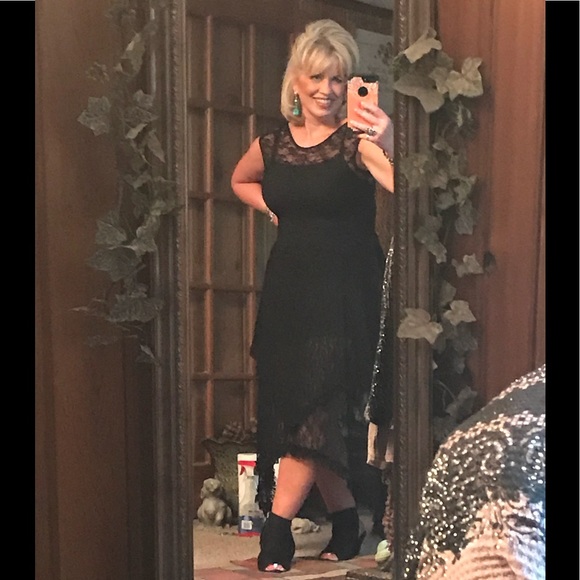 COME ENJOY MY CLOSET!! - Picture 2 of 8